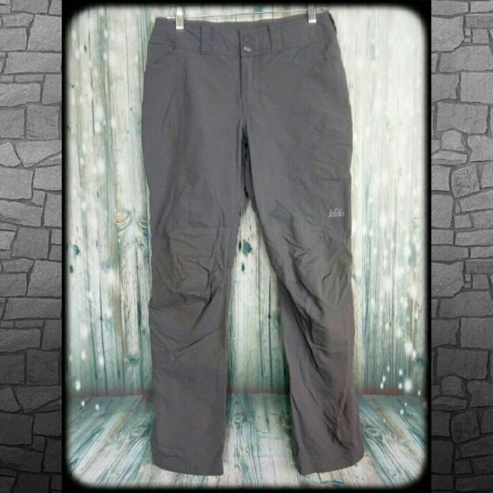 REI vented knee hiking pants
